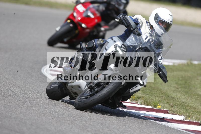 Archiv-2025/49 26.08.2025 Cornu Master School ADR/gruen-vert/17